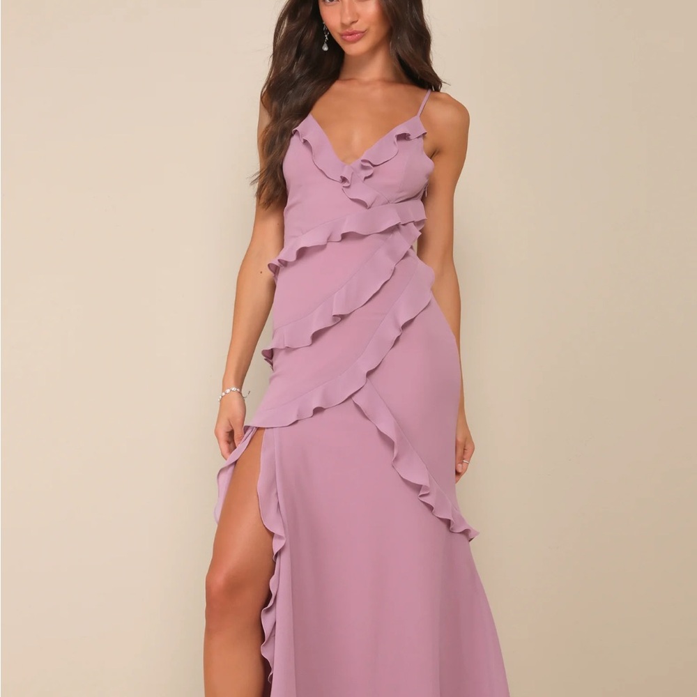 Lulu’s Fancy Sweetness Lavender Ruffled Lace-Up Sleeveless Maxi Dress/Gown